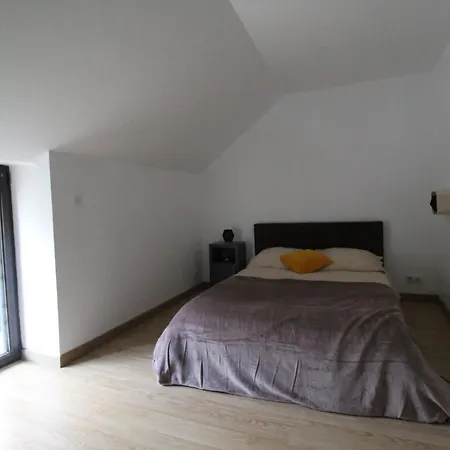 Maison En Pierre Lumineuse Avec Véranda&jardin Clos, 8 Pers Entre Nantes Et La * Sainte-Anne-sur-Brivet